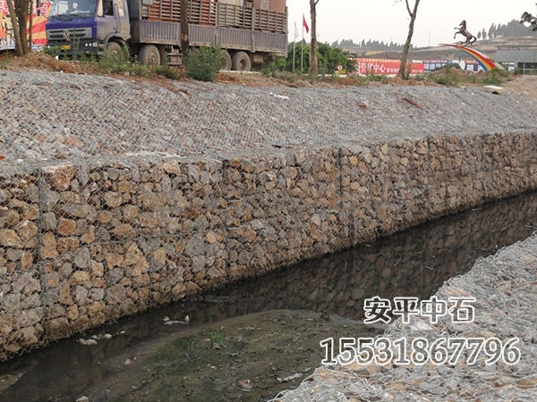 生態(tài)固濱籠.jpg 生態(tài)固濱籠.jpg